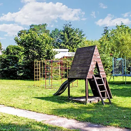 Sommersdorf Lägenhet *